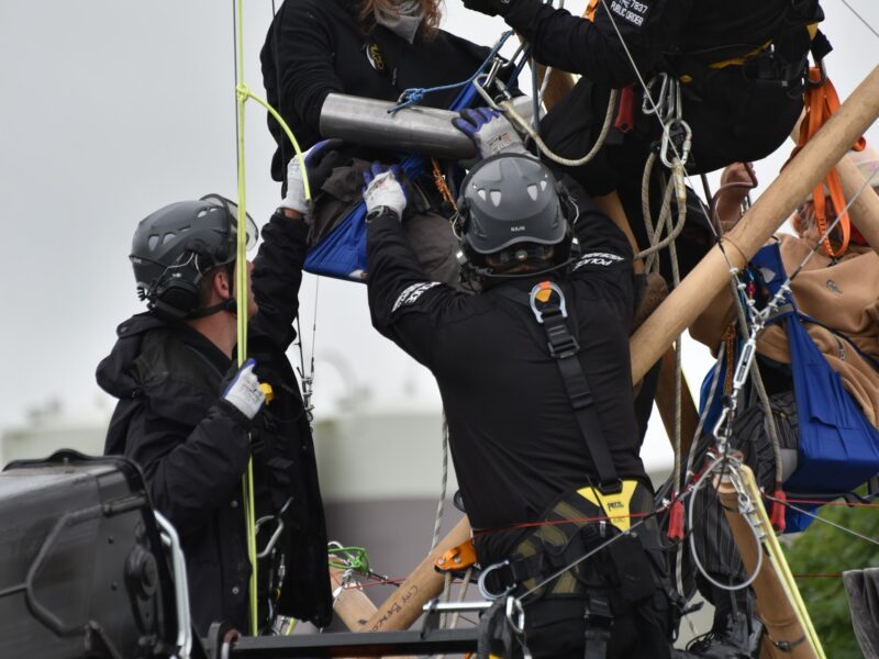 Breaking: Police Deny Basic Human Rights At ARLA Blockade